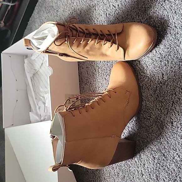 Shoe boots - Picture 1 of 6